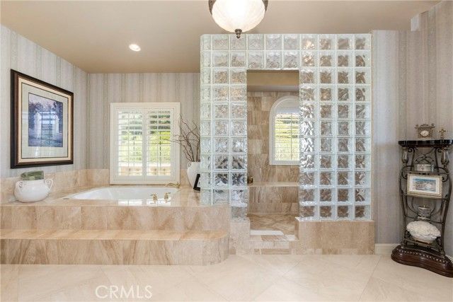 4 Bordeaux, Laguna Hills, CA 92679