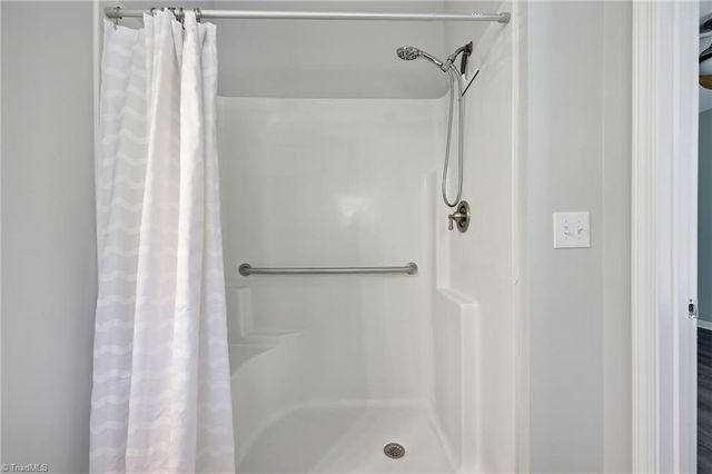 3610 Spanish Peak Drive 1B, High Point, NC 27265