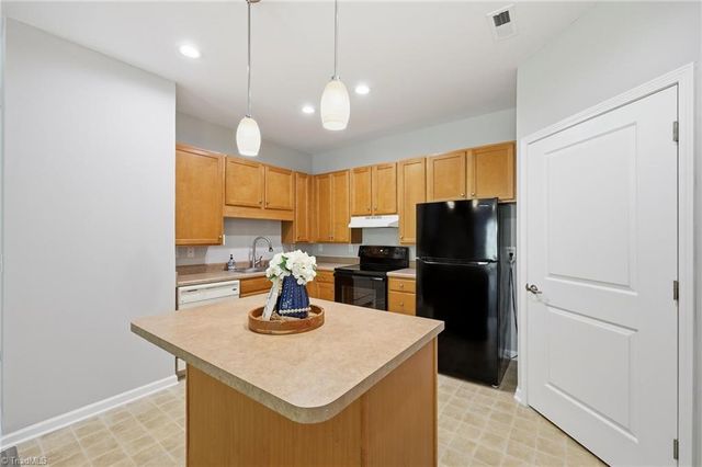 3610 Spanish Peak Drive 1B, High Point, NC 27265