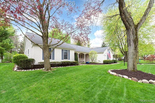 20489 Lexington Boulevard, Northville, MI 48167