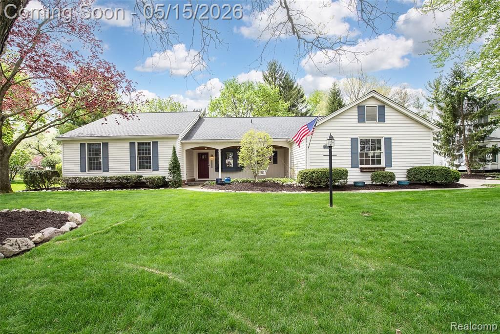20489 Lexington Boulevard, Northville, MI 48167