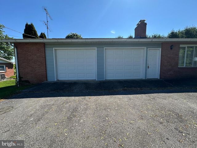 3814 SYCAMORE GROVE ROAD, Chambersburg, PA 17202