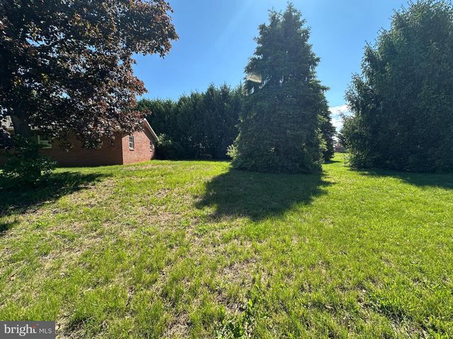 3814 SYCAMORE GROVE ROAD, Chambersburg, PA 17202