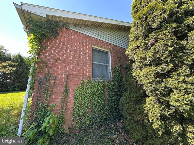 3814 SYCAMORE GROVE ROAD, Chambersburg, PA 17202