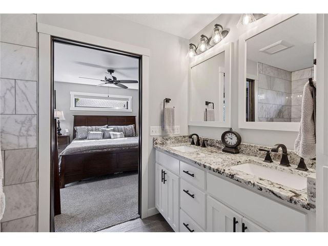 203 Vista Circle, River Falls, WI 54022