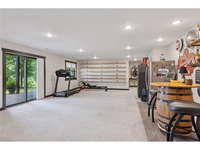 203 Vista Circle, River Falls, WI 54022