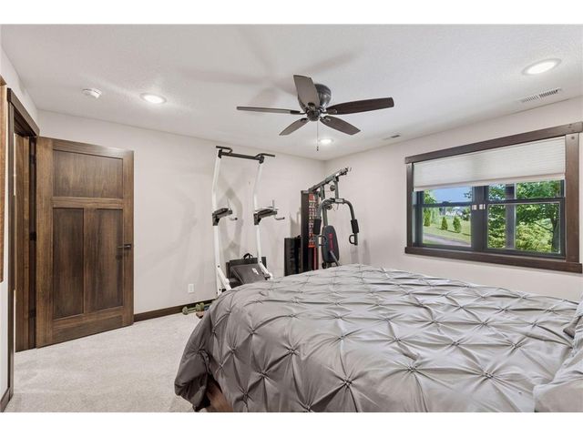 203 Vista Circle, River Falls, WI 54022