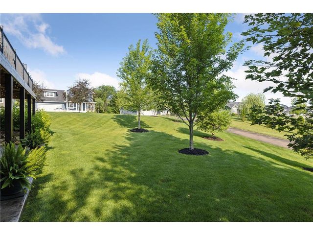 203 Vista Circle, River Falls, WI 54022