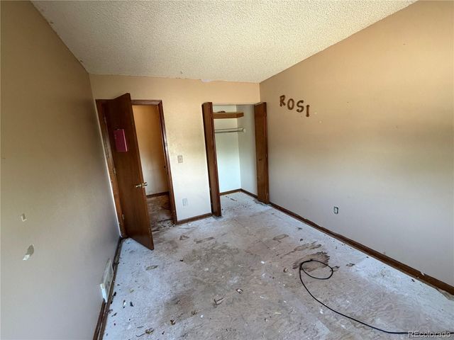 1674 Saulsbury Court, Loveland, CO 80538