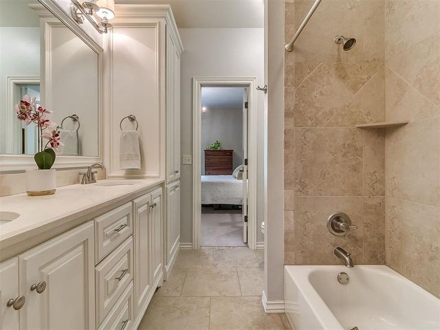 5017 Shades Bridge Road Road, Edmond, OK 73034