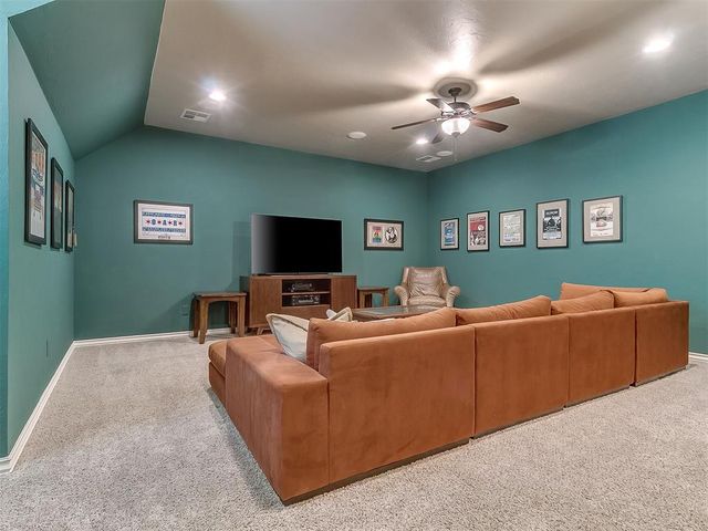 5017 Shades Bridge Road Road, Edmond, OK 73034
