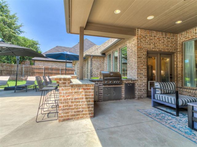5017 Shades Bridge Road Road, Edmond, OK 73034
