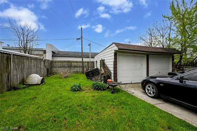 4049 Marvin Avenue, Cleveland, OH 44109
