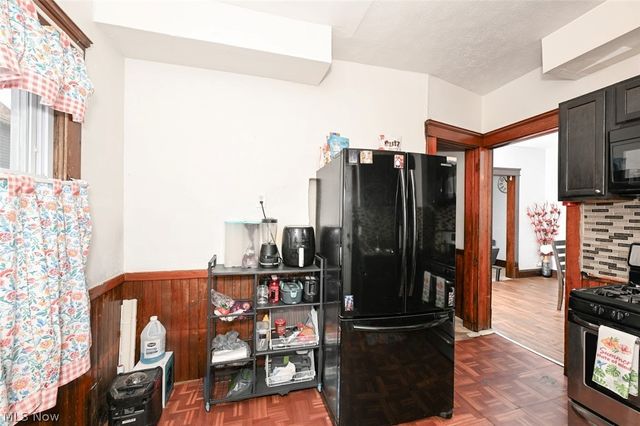 4049 Marvin Avenue, Cleveland, OH 44109