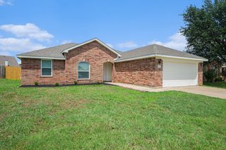 817 Wandering Court, Granbury, TX 76049