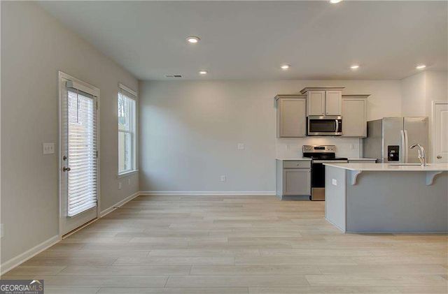 243 Sanctuary Drive, Mcdonough, GA 30253