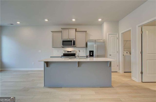 243 Sanctuary Drive, Mcdonough, GA 30253