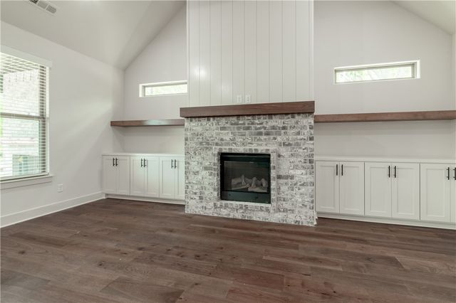 3067 NW Shelton Road, Fayetteville, AR 72703