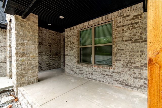 3067 NW Shelton Road, Fayetteville, AR 72703