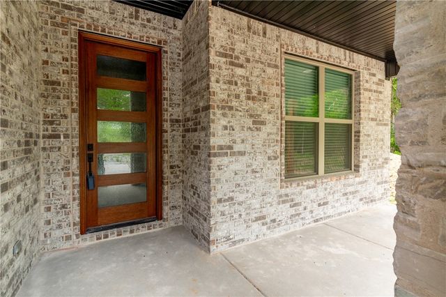 3067 NW Shelton Road, Fayetteville, AR 72703