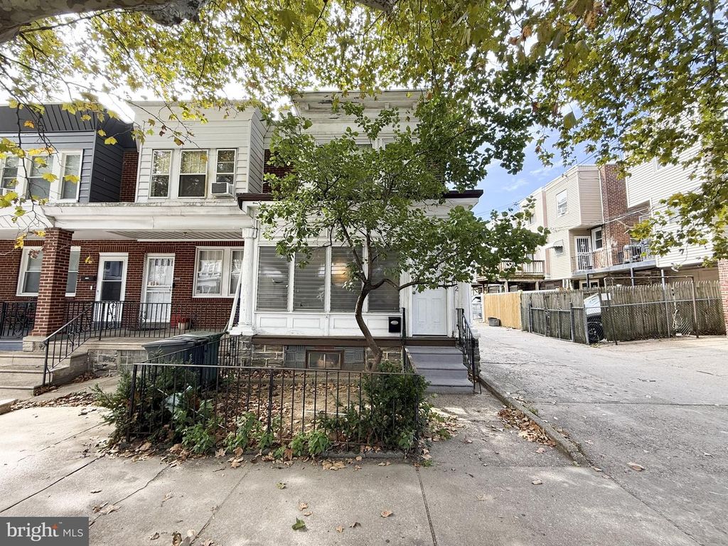 1112 E SANGER ST, Philadelphia, PA 19124 — exterior
