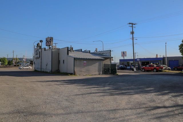 2208 N Park Rd, Spokane Valley, WA 99212