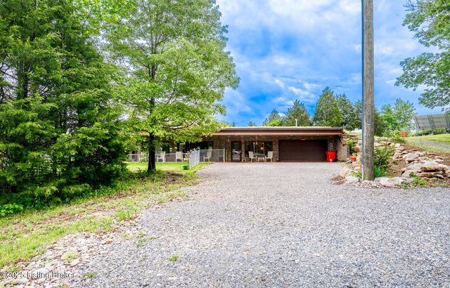 971 Constantine Rd, Cecilia, KY 42724