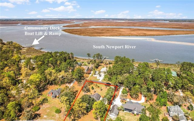 1893 Fair Hope Drive NE, Townsend, GA 31331