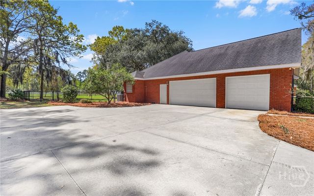 1893 Fair Hope Drive NE, Townsend, GA 31331