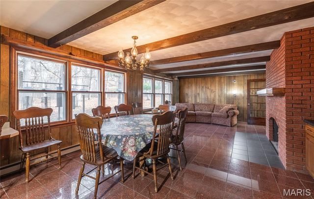 16470 Maries Road 521, Vichy, MO 65580