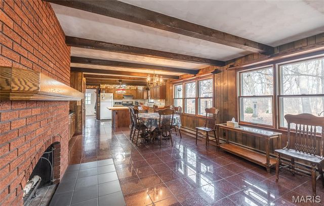 16470 Maries Road 521, Vichy, MO 65580