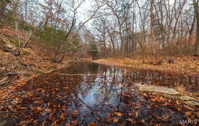 16470 Maries Road 521, Vichy, MO 65580