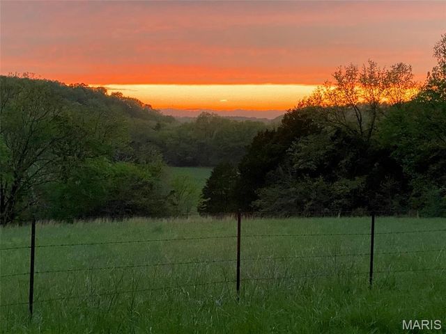 16470 Maries Road 521, Vichy, MO 65580