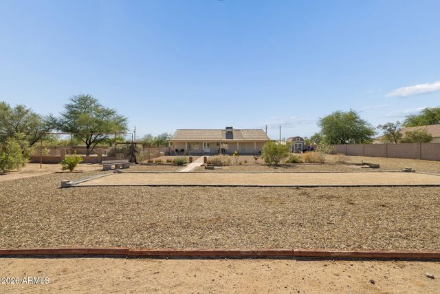 907 N MOUNTAIN Road, Mesa, AZ 85207