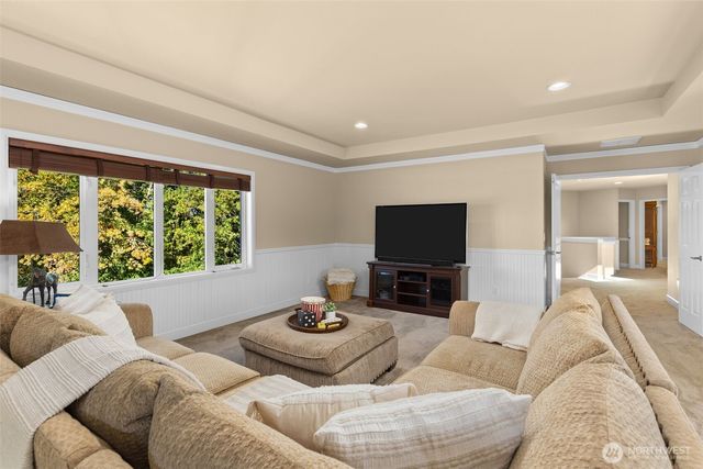 306 240th Place SE, Sammamish, WA 98074