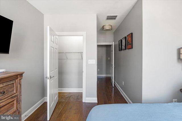 2428 MCCULLOH ST, Baltimore, MD 21217