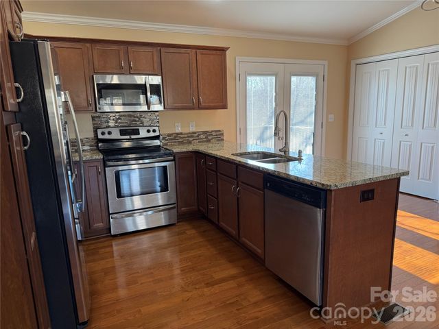 3523 Icard Rhodhiss Road, Connelly Springs, NC 28612