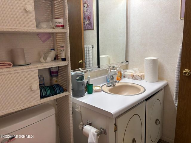 5B Monticello Drive B, Whiting, NJ 08759