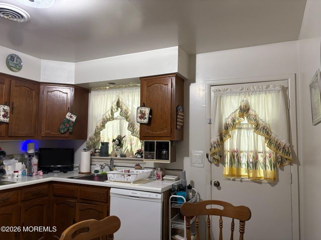 5B Monticello Drive B, Whiting, NJ 08759