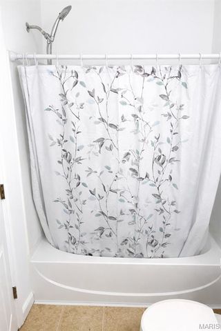 4011 Gentry Lane, Belleville, IL 62226