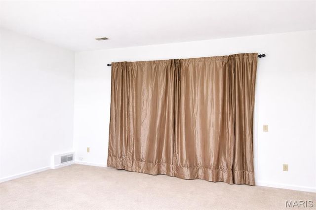 4011 Gentry Lane, Belleville, IL 62226