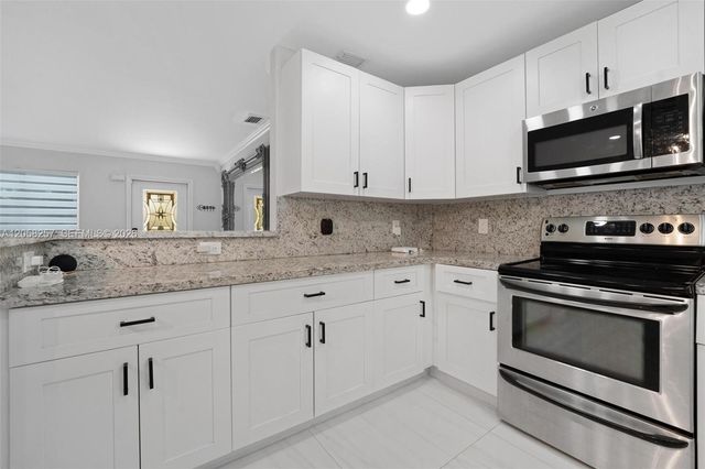 309 SE 3rd Terrace, Deerfield Beach, FL 33441