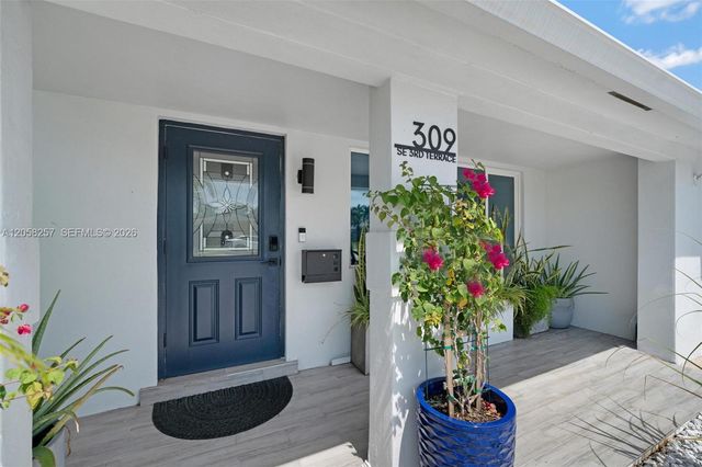 309 SE 3rd Terrace, Deerfield Beach, FL 33441