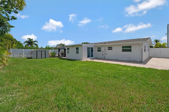 309 SE 3rd Terrace, Deerfield Beach, FL 33441