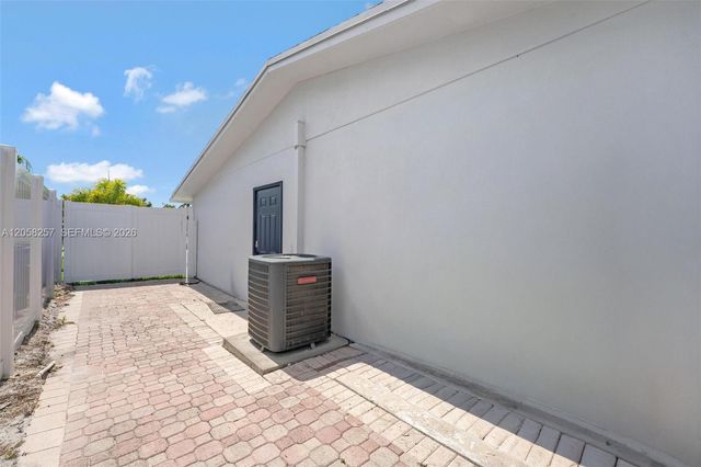 309 SE 3rd Terrace, Deerfield Beach, FL 33441