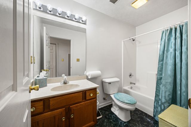 257 Holly Lane, Paris, KY 40361