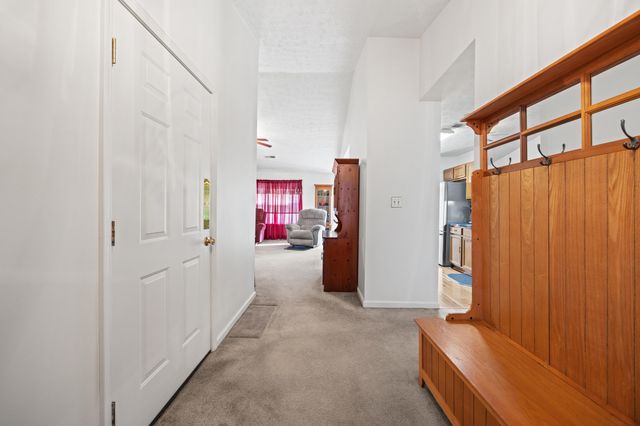 257 Holly Lane, Paris, KY 40361