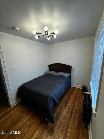 612 Union Street 2, Schenectady, NY 12305