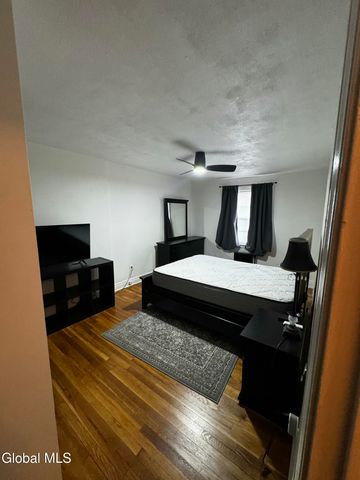 612 Union Street 2, Schenectady, NY 12305