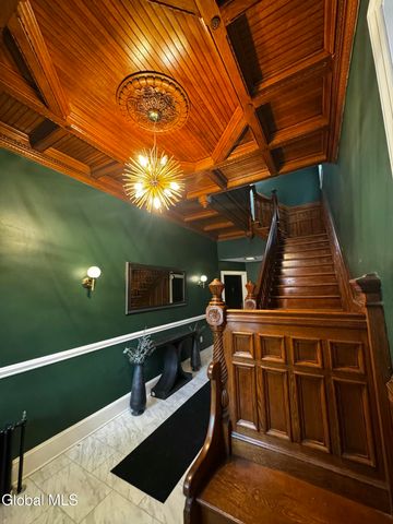 612 Union Street 2, Schenectady, NY 12305